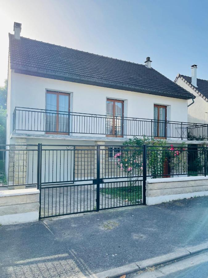 Super Maison Entre Paris Et Disney Chelles  Exterior photo